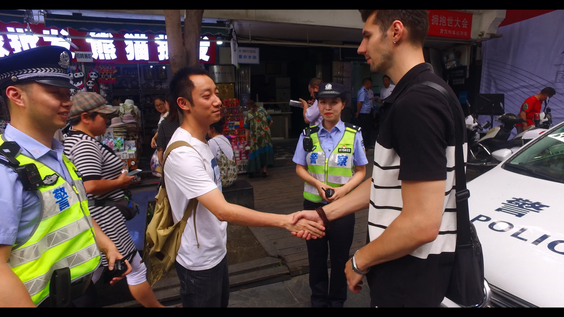 欧联赛程吃紧，浙江队关键时刻回应争议，赛场秩序良好，轮换策略成焦点(在疫情最吃紧的时候)
